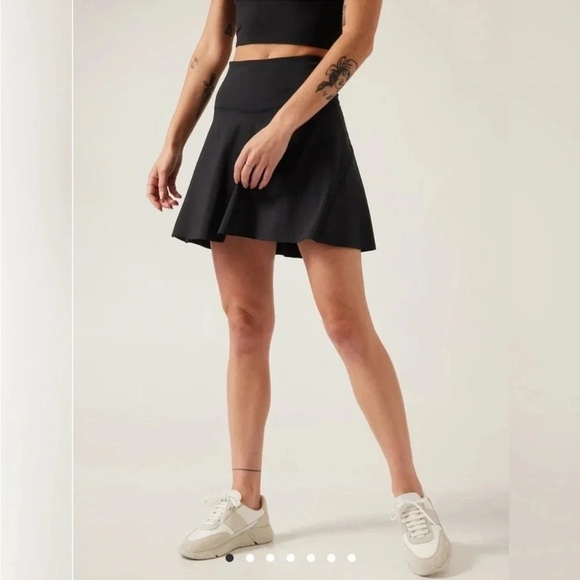 Athleta Ace Tennis Skort 13.5” Shorts Skirt Medium Black - Picture 1 of 11